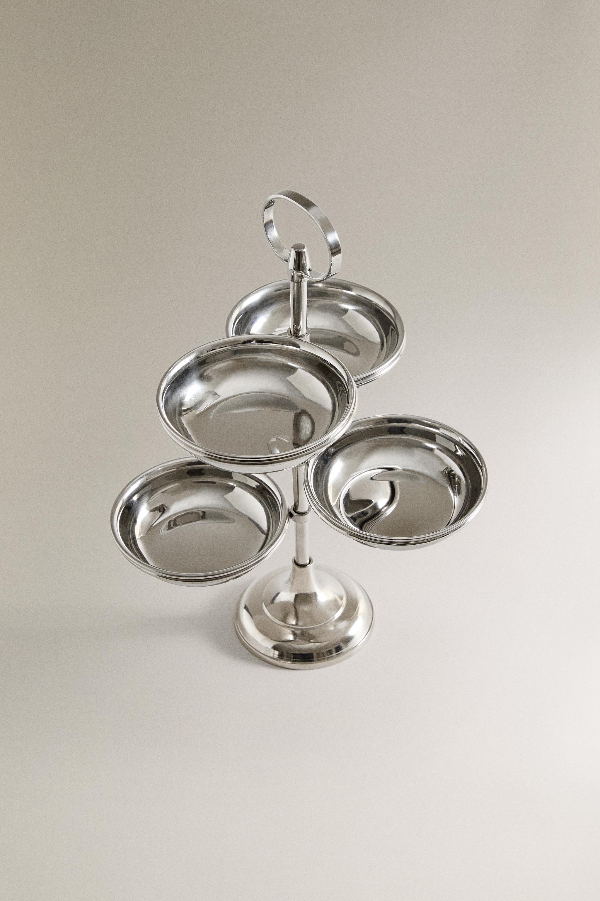 VERTICAL STEEL STAND WITH BOWLS